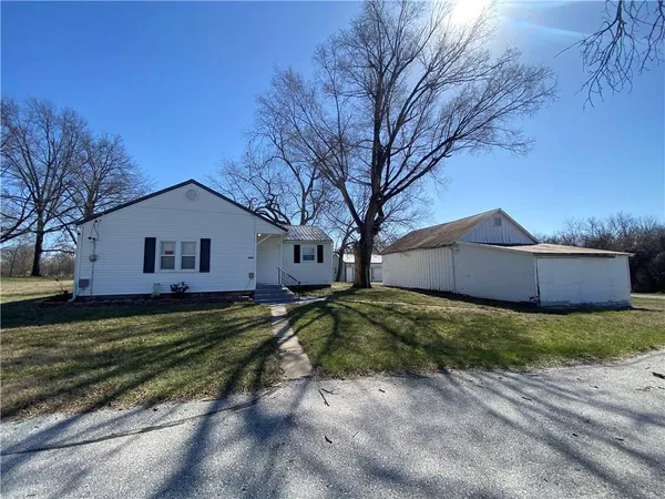 $250,000 | Tbd Towers Street Lots 52-57 Street, Clinton, MO 64735