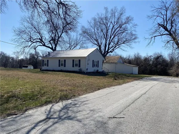 $250,000 | Tbd Towers Street Lots 52-57 Street, Clinton, MO 64735