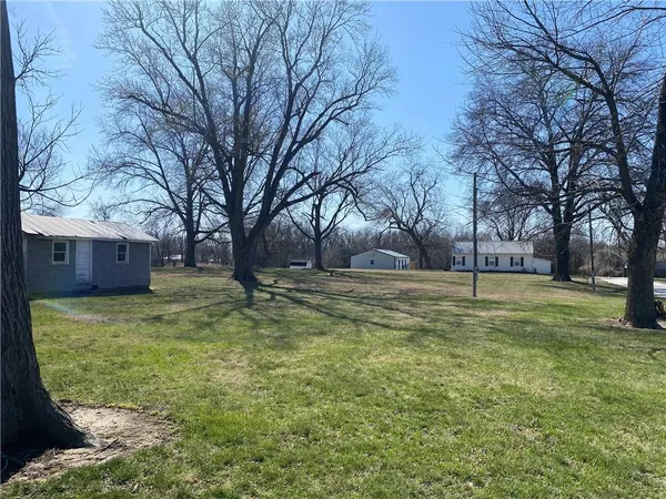 $250,000 | Tbd Towers Street Lots 52-57 Street, Clinton, MO 64735