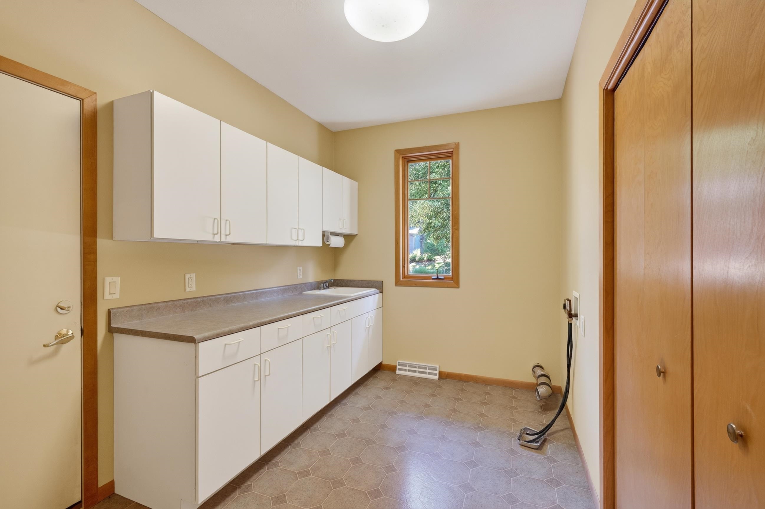 1300 Kings Lynn Road Stoughton, WI 53589 - Photo 36 of 75 Gallery Image 36