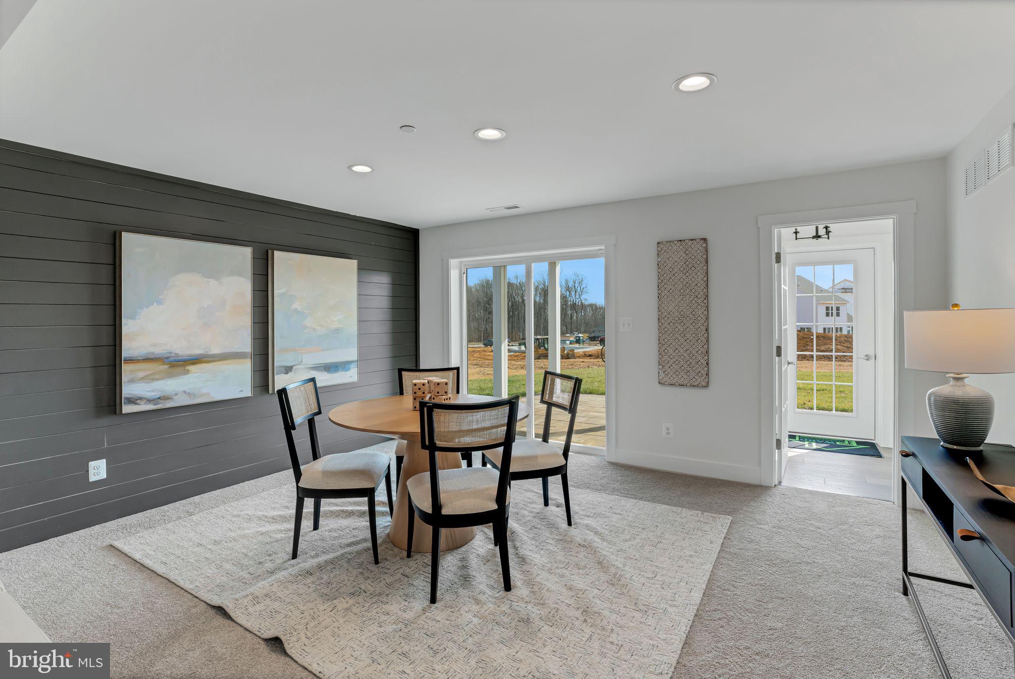 1 A Barlow Greenmount Road Gettysburg, PA 17325 - Photo 7 of 31 Bright and airy dining space awaits.