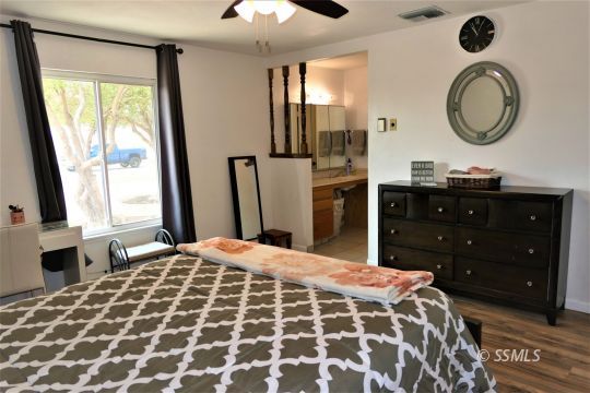 732 West Dolphin Avenue Ridgecrest, CA 93555 - Photo 19 of 35 Gallery Image 19