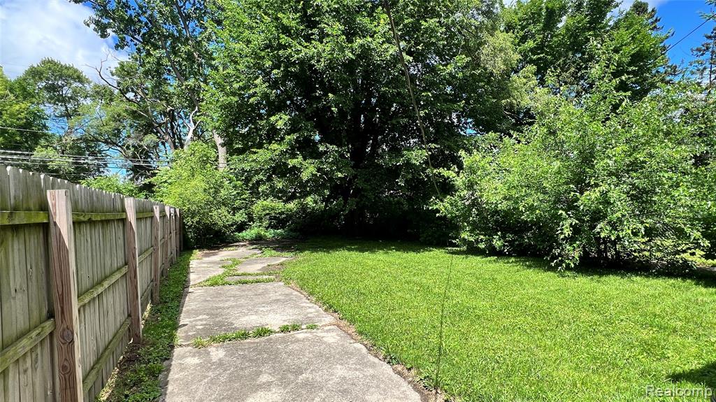 19225 Conley Street Detroit, MI 48234 - Photo 14 of 15