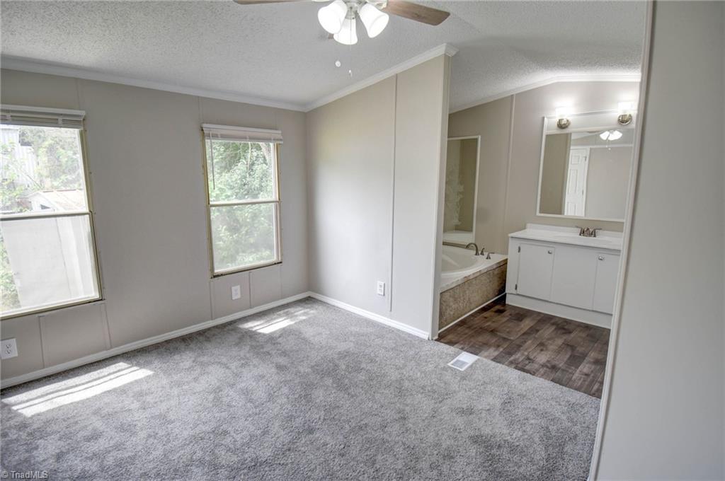 7112 Prospect Church Road, Unit 4 Thomasville, NC 27360 - Photo 20 of 23