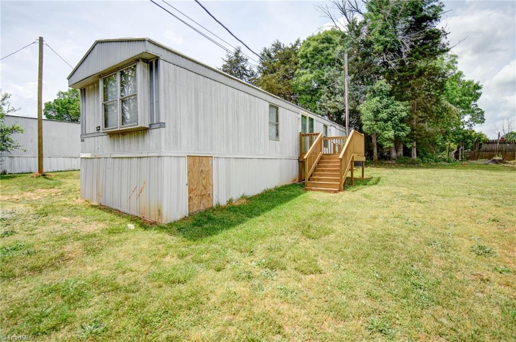 7112 Prospect Church Road, Unit 4 Thomasville, NC 27360 - Photo 2 of 23