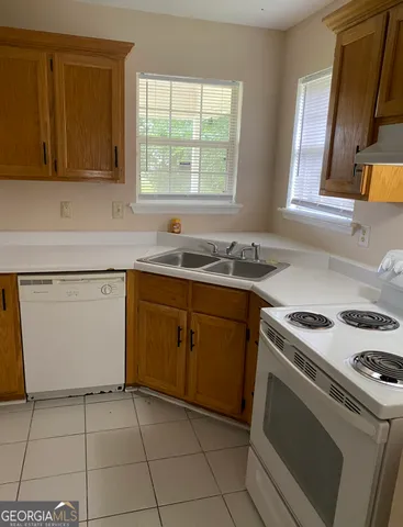 $1,600 | 110 Country Cove, Warner Robins, GA 31088