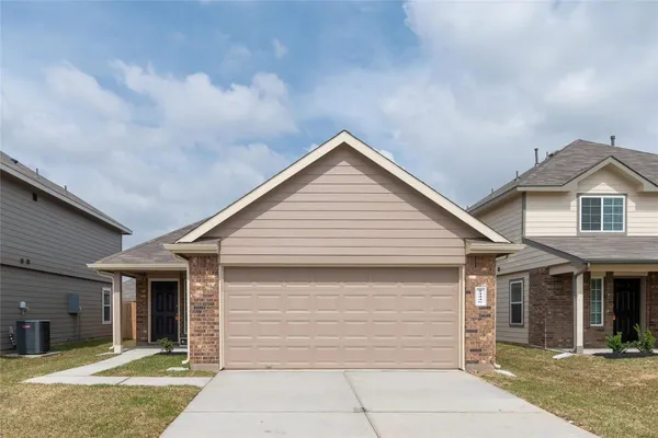 $1,950 | 24446 Treviso Gardens Drive, Katy, TX 77493