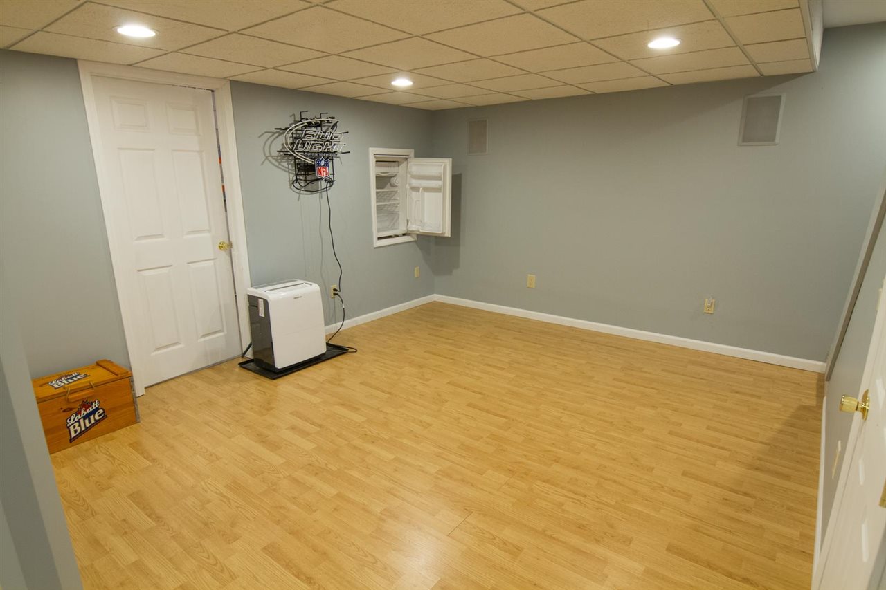 4317 Stork Road Saginaw, MI 48604 - Photo 44 of 51 1893237-43.JPG