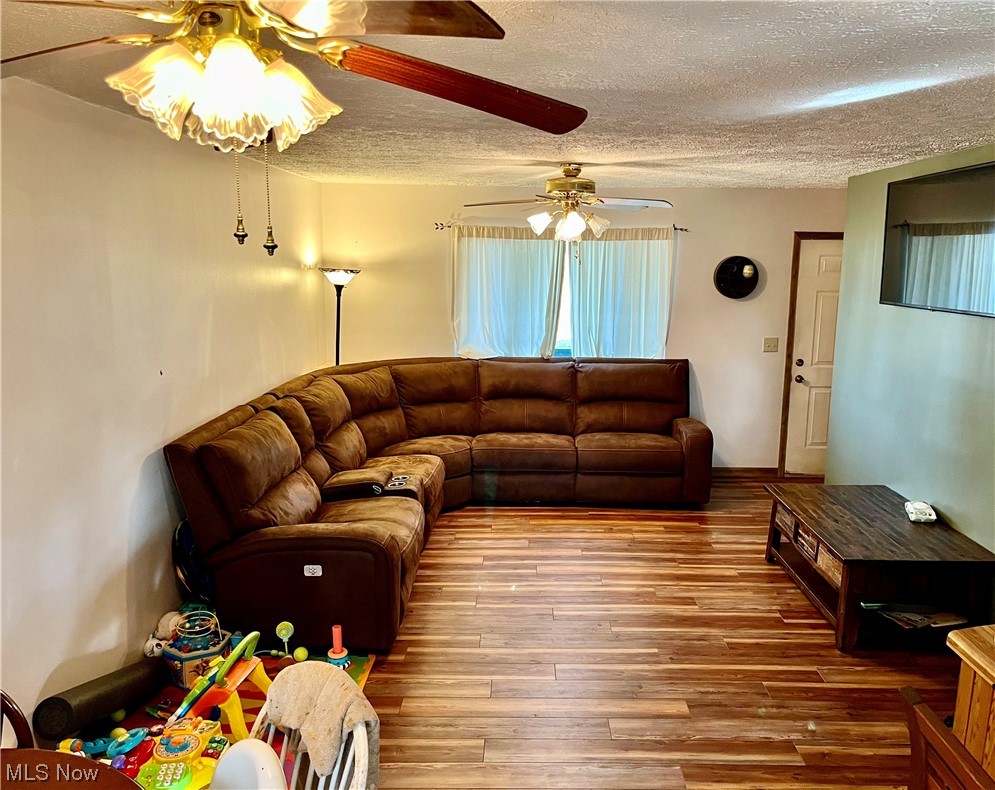 2735 Christy Road Marietta, OH 45750 - Photo 14 of 32