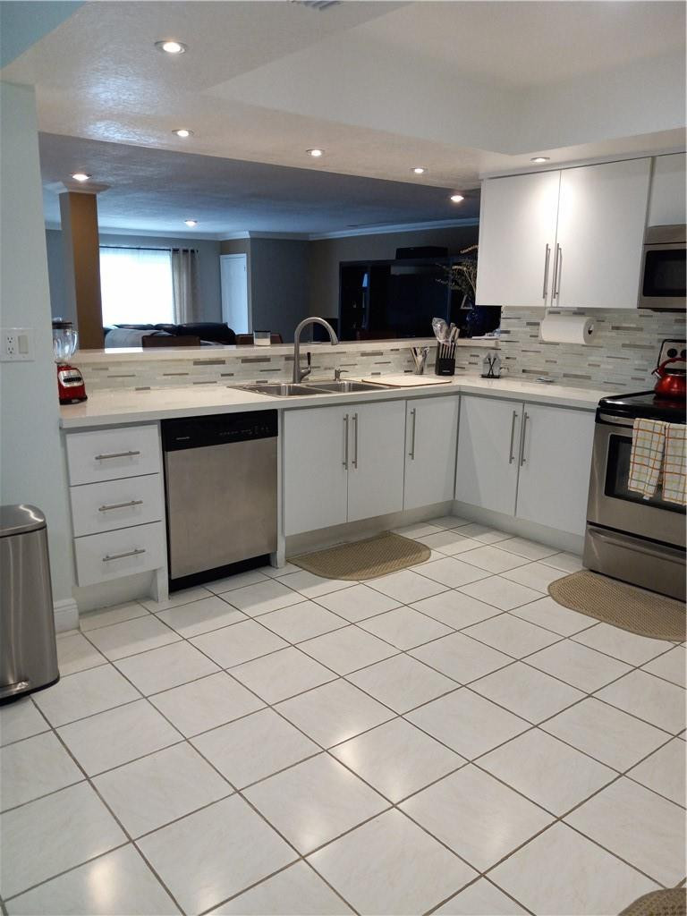 5415 Harrison Street Hollywood, FL 33021 - Photo 7 of 44 Photo 7