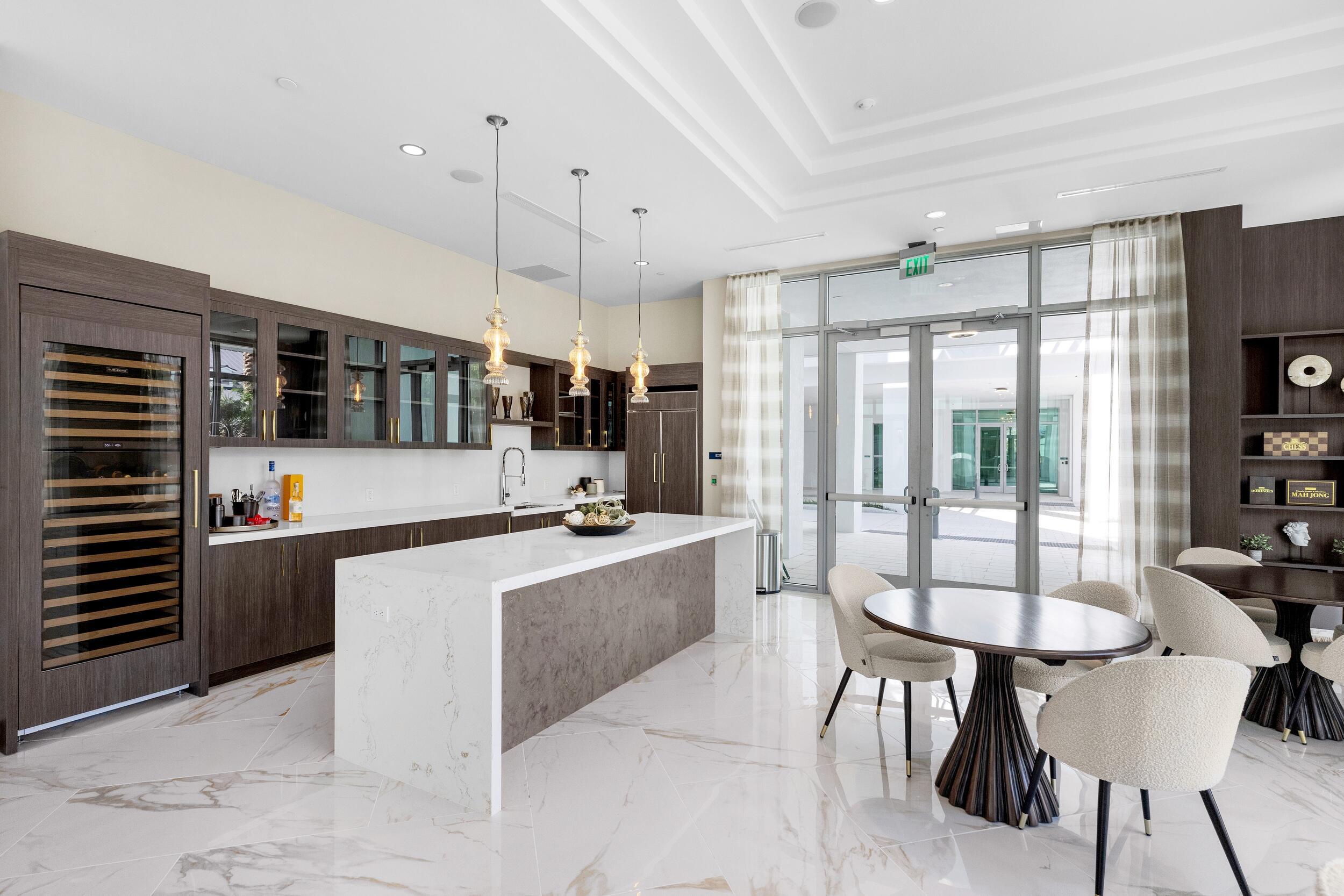 495 East Royal Palm Road, Unit 201 Boca Raton, FL 33432 - Photo 40 of 43 495 E Royal Palm Rd
