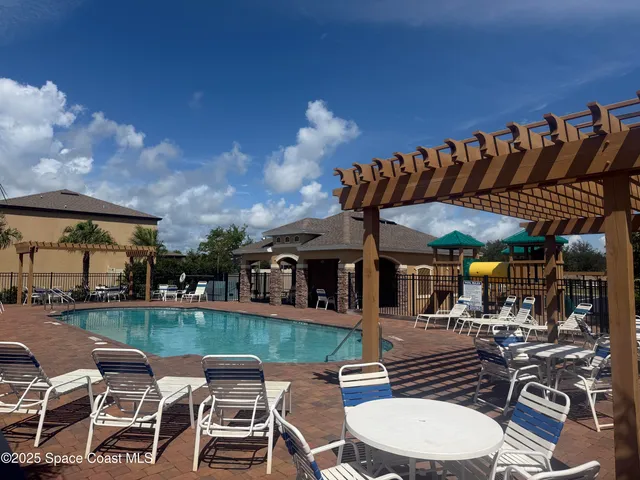 $369,900 | 377 Snook Place, Cocoa, FL 32927