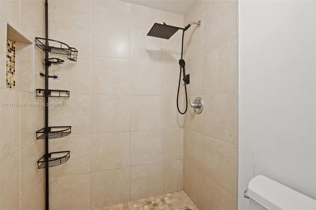 $3,250 | 1017 Northwest 124th Avenue, Unit 1017, Pembroke Pines, FL 33026