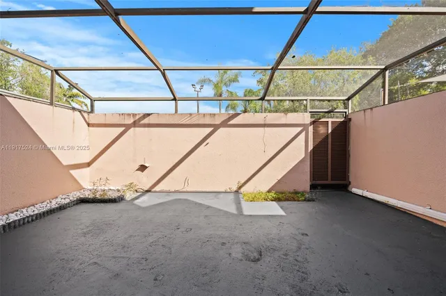 $3,250 | 1017 Northwest 124th Avenue, Unit 1017, Pembroke Pines, FL 33026