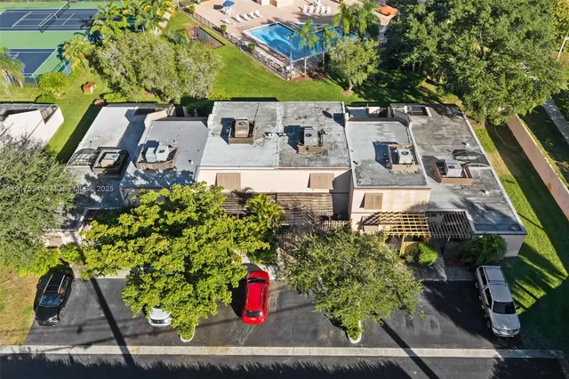 $3,250 | 1017 Northwest 124th Avenue, Unit 1017, Pembroke Pines, FL 33026