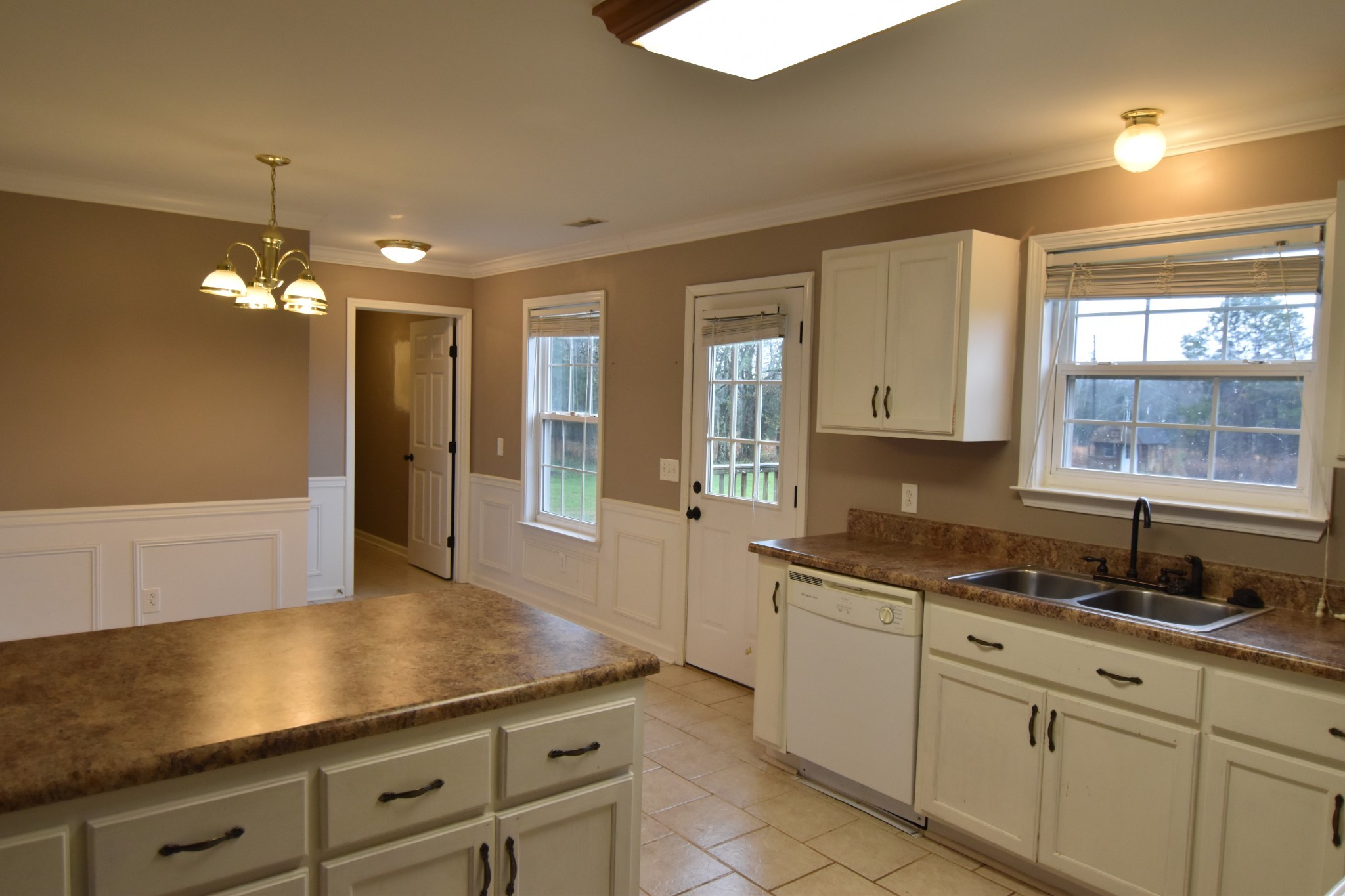 242 Zachary Road Lebanon, TN 37090 - Photo 5 of 30 Gallery Image 5