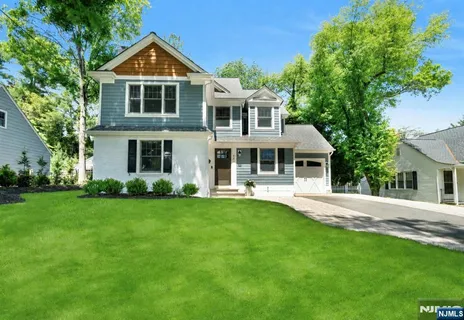 $1,349,000 | 601 Ackerman Avenue, Ho-Ho-Kus, NJ 07423
