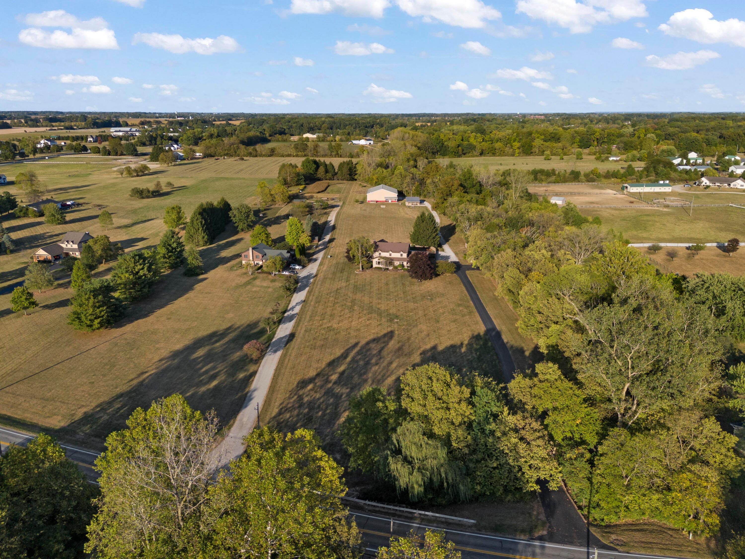 2314 Amity Road Hilliard, OH 43026 - Photo 68 of 70 DJI_20240919180911_0301_D