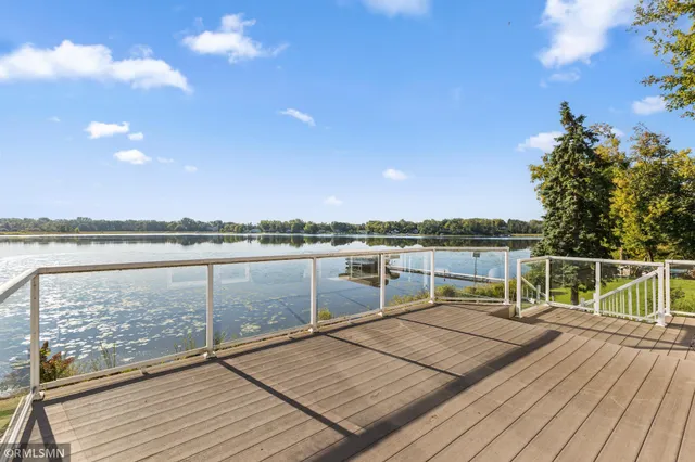 $750,000 | 998 Kohlman Court, Maplewood, MN 55109