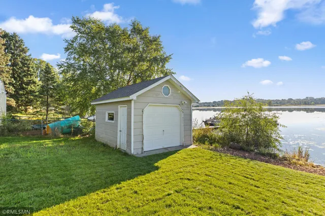 $750,000 | 998 Kohlman Court, Maplewood, MN 55109