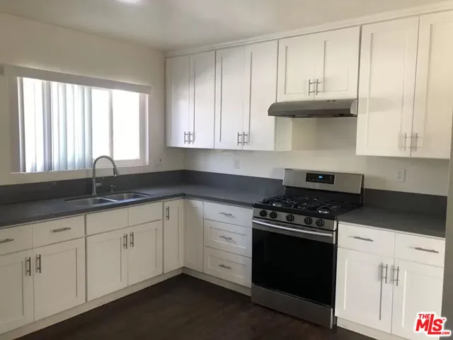 $2,950 | 2530 Carmona Avenue, Unit 1, Los Angeles, CA 90016