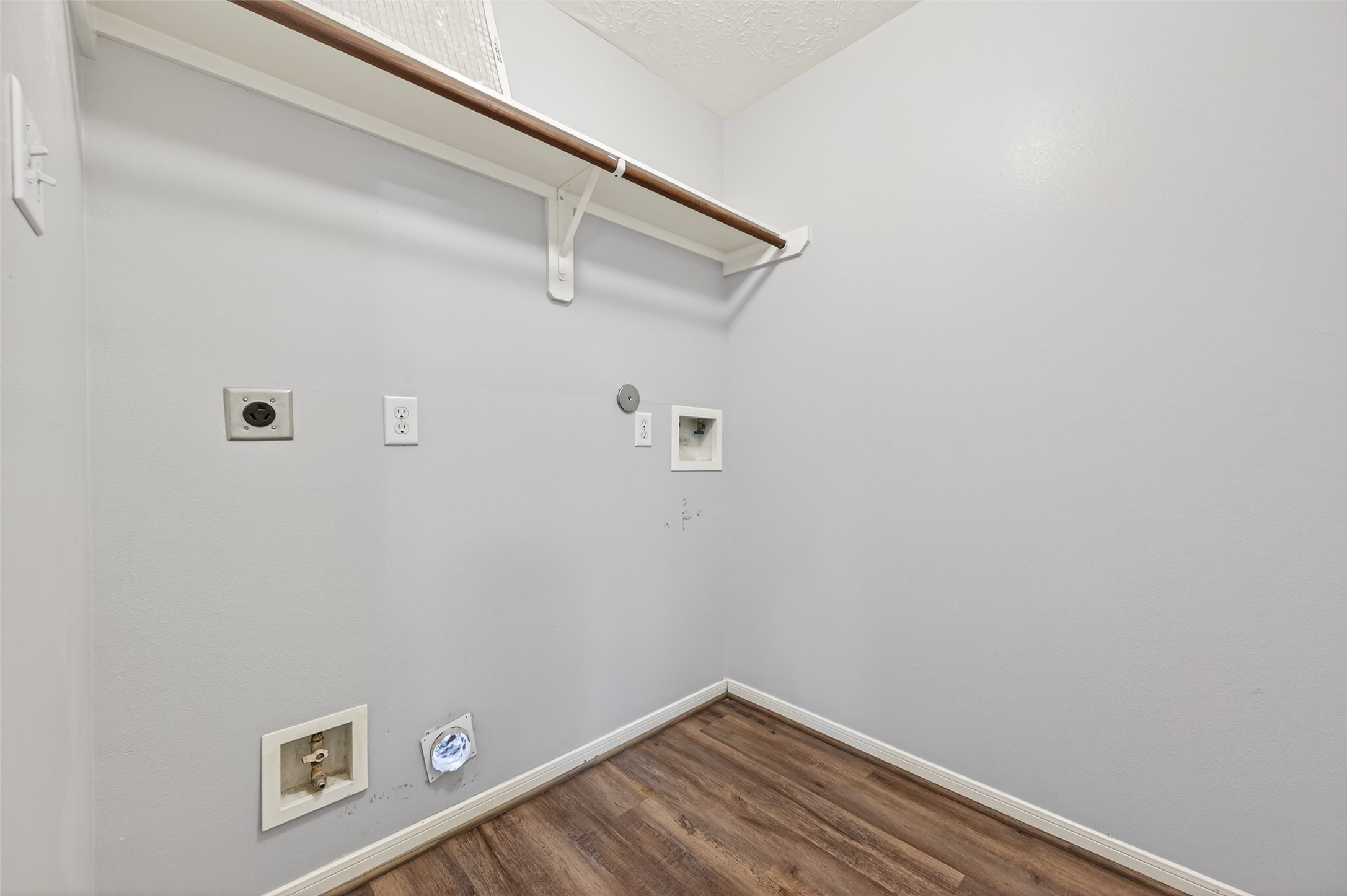 22419 Bridgestone Ridge Drive Spring, TX 77389 - Photo 35 of 48 a view of a small space