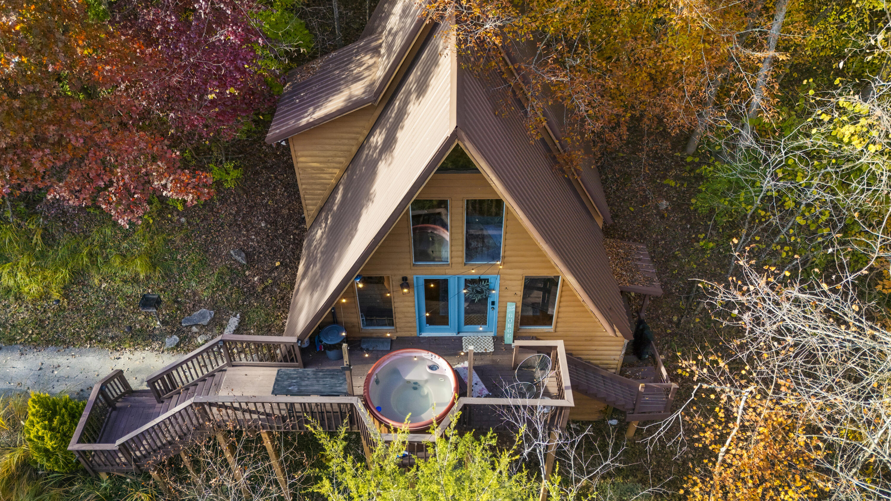 367 Robbie Ridge Road Stanton, KY 40380 - Photo 4 of 48 DJI_20251104152615_0034_D