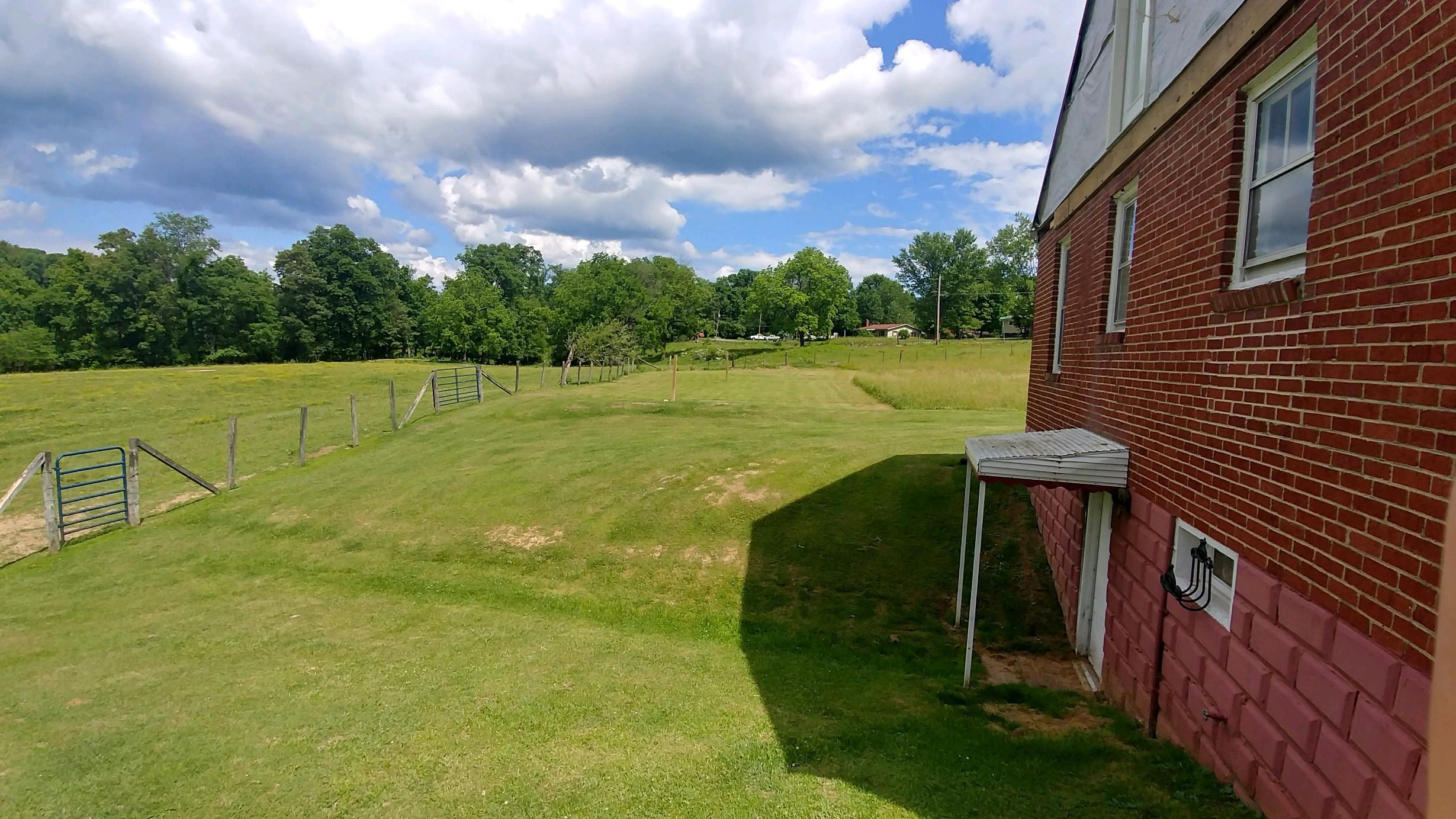 583 Walnut Grove Road Bluff City, TN 37618 - Photo 17 of 27 0525181524_HDR