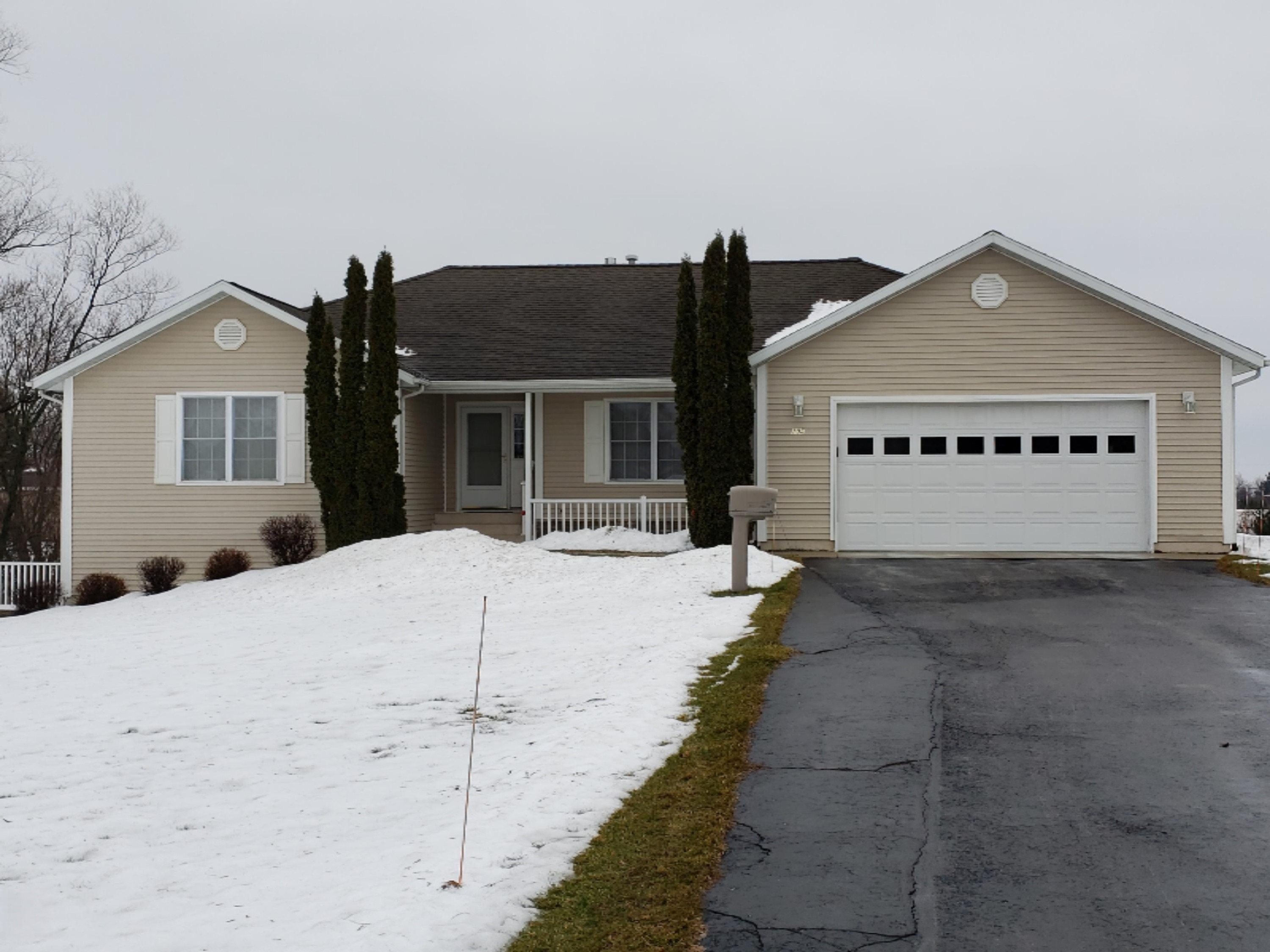 105 Edelweiss Road, Unit 19 Fremont, MI 49412 - Photo 1 of 29 20190204_103835