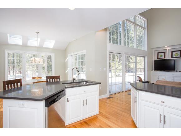 8 Goss Road North Hampton, NH 03862 - Photo 9 of 36