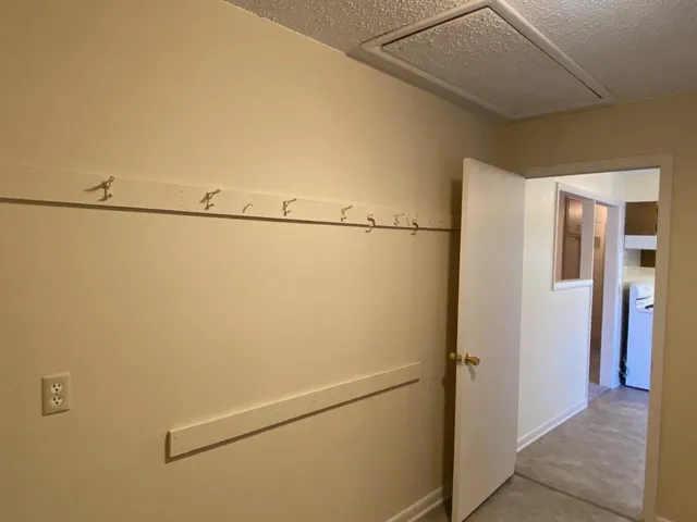 $129,500 | 1225 Golf Street, Augusta, KS 67010