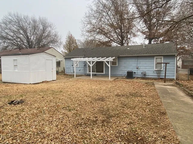 $129,500 | 1225 Golf Street, Augusta, KS 67010