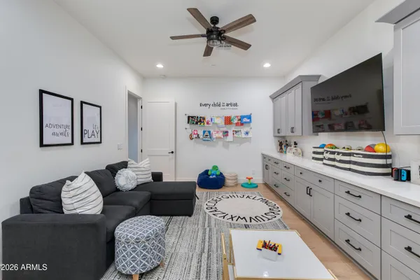 $2,250,000 | 6850 North 2nd Street, Phoenix, AZ 85012