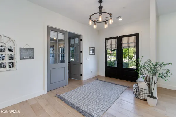 $2,250,000 | 6850 North 2nd Street, Phoenix, AZ 85012