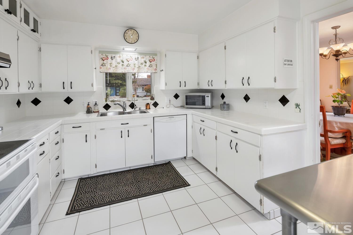 1080 Marsh Avenue Reno, NV 89509 - Photo 10 of 35 Photo 10