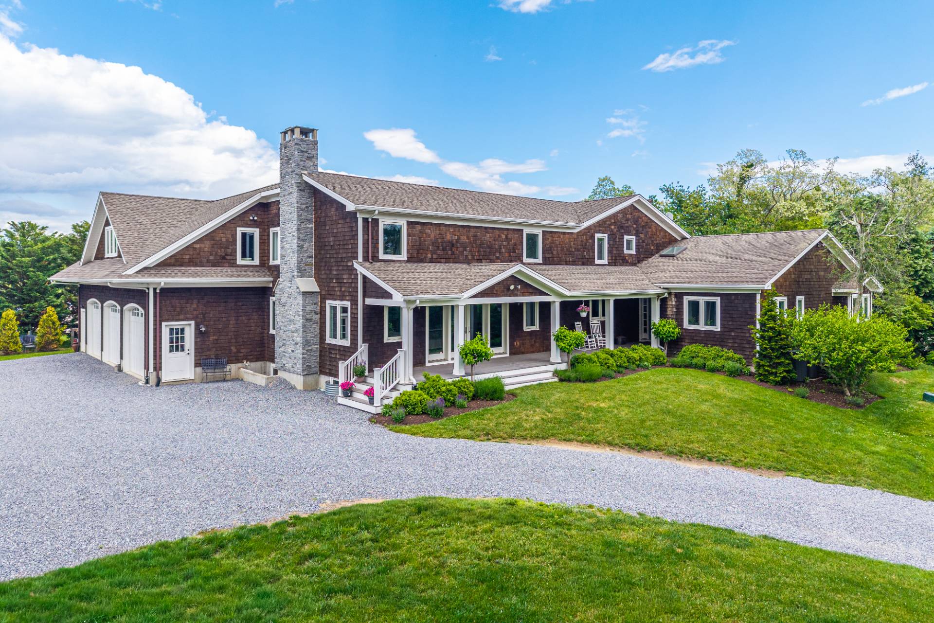 12950 Oregon Road Cutchogue, NY 11935 - Photo 2 of 30