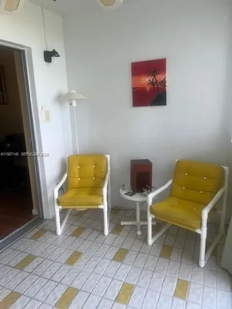 $1,950 | 7797 Golf Cir Drive, Unit 310, Margate, FL 33063