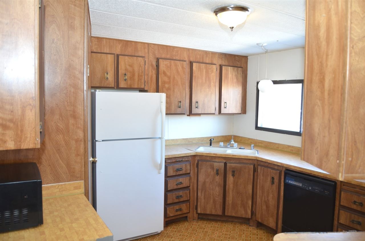 18301 West Salnave Road Cheney, WA 99004 - Photo 9 of 20