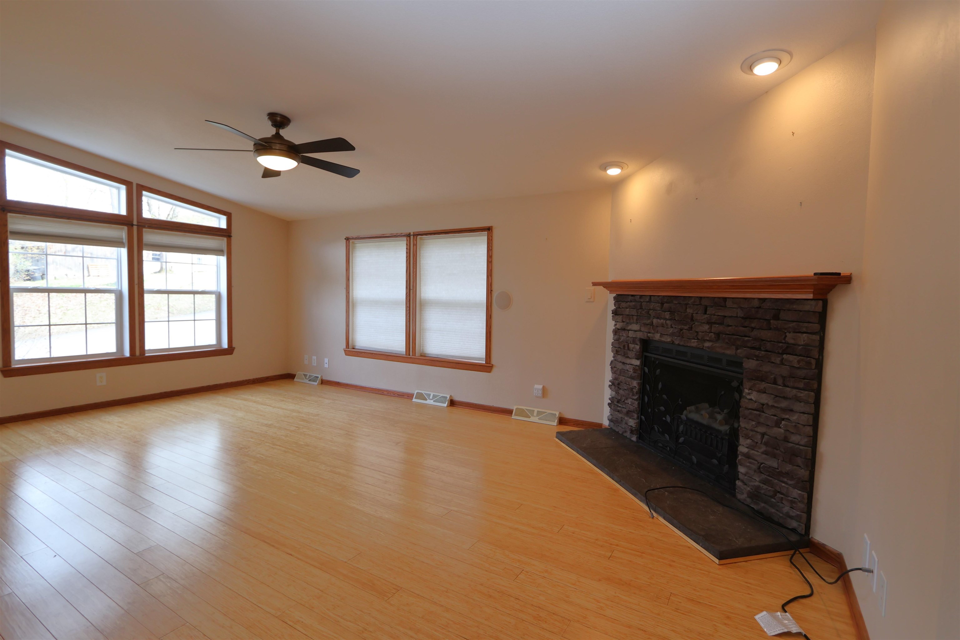 20 Kirkwood Road Hooksett, NH 03106 - Photo 8 of 26