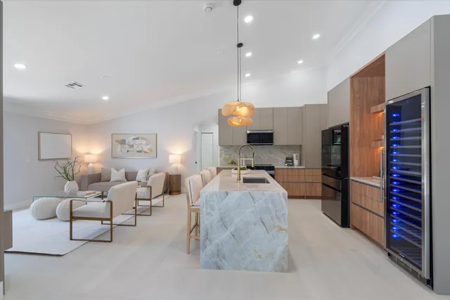 $2,500,000 | 1132 Northeast 3rd Avenue, Boca Raton, FL 33432