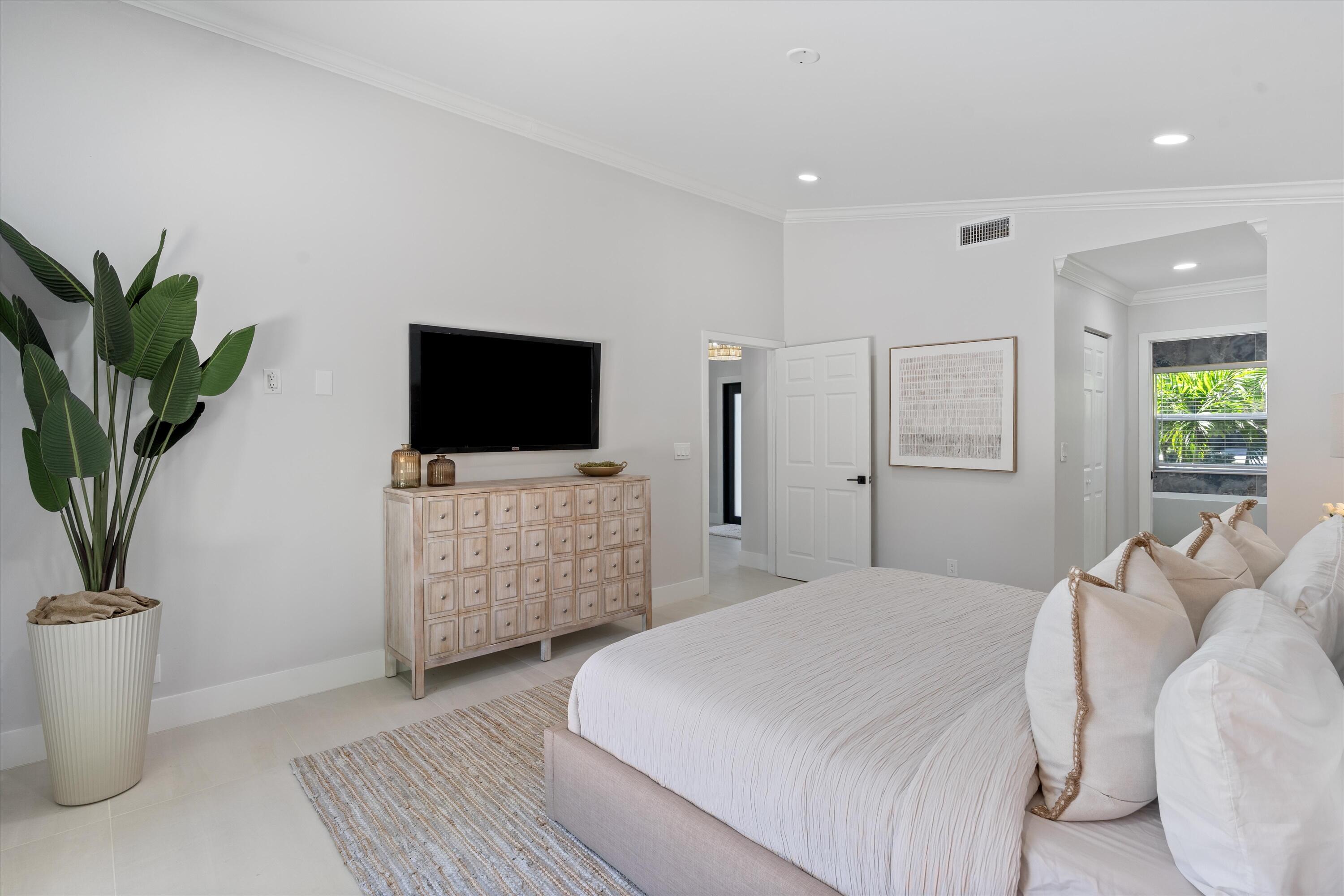 1132 Northeast 3rd Avenue Boca Raton, FL 33432 - Photo 17 of 35 16-1132 NE 3rd Ave Boca Raton, FL-118