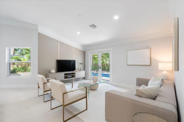 $2,500,000 | 1132 Northeast 3rd Avenue, Boca Raton, FL 33432