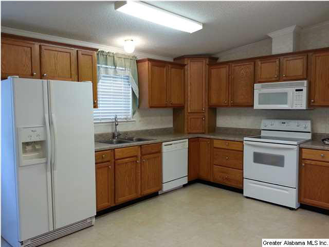 6851 Garrett Road Gardendale, AL 35071 - Photo 4 of 8