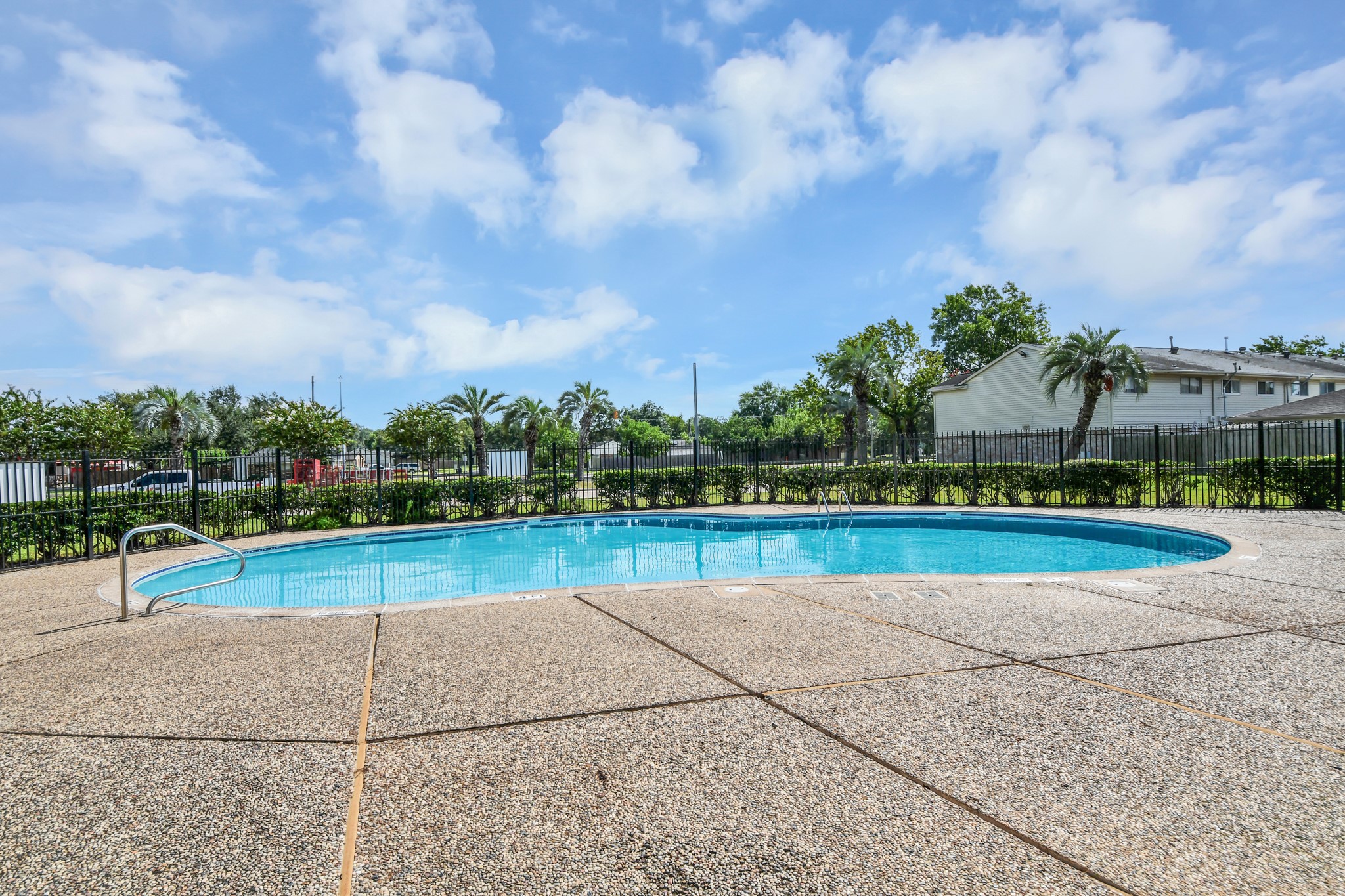 12190 Beamer Road Houston, TX 77089 - Photo 38 of 39 Gallery Image 38