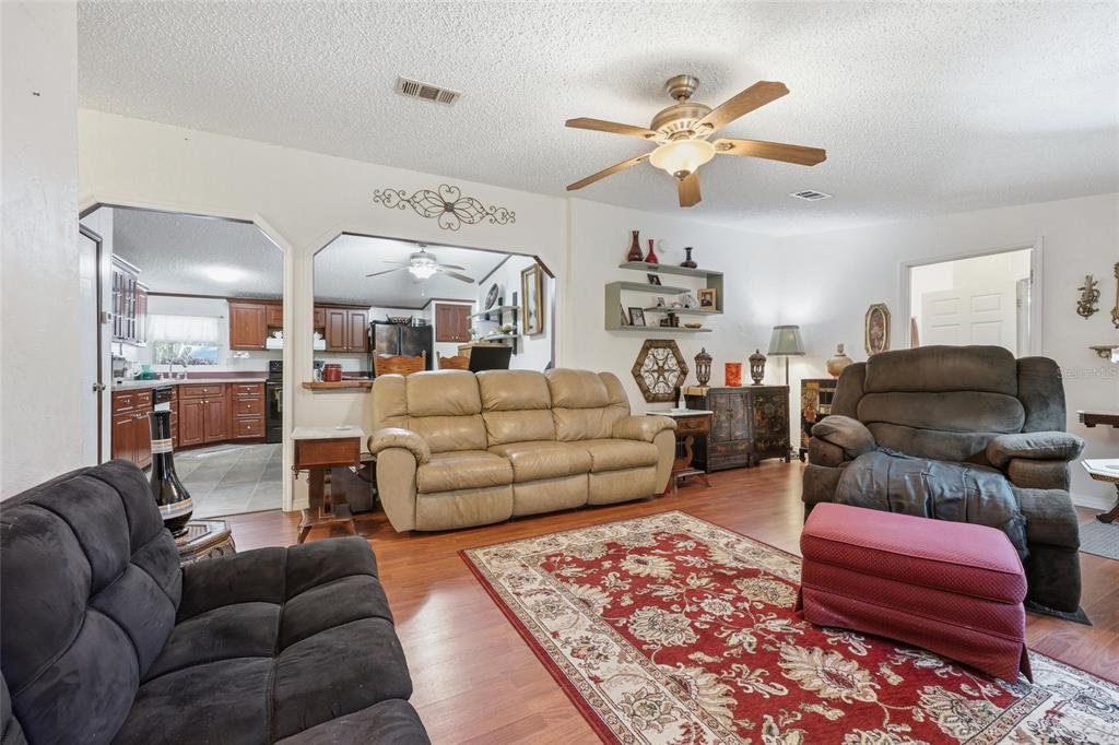 1131 Southwest 166th Street Newberry, FL 32669 - Photo 13 of 30