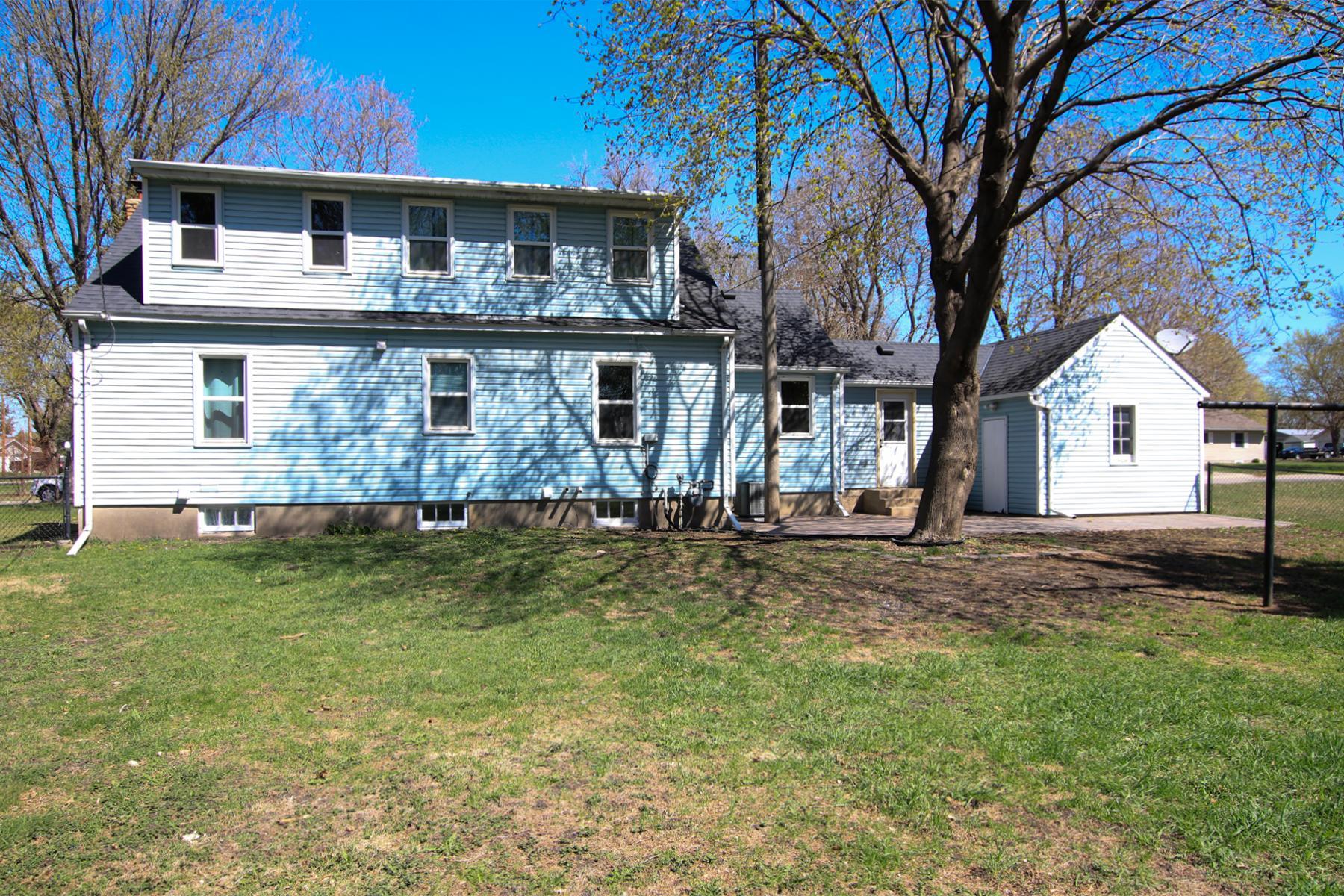 426 Main Street Stewart, MN 55385 - Photo 2 of 27