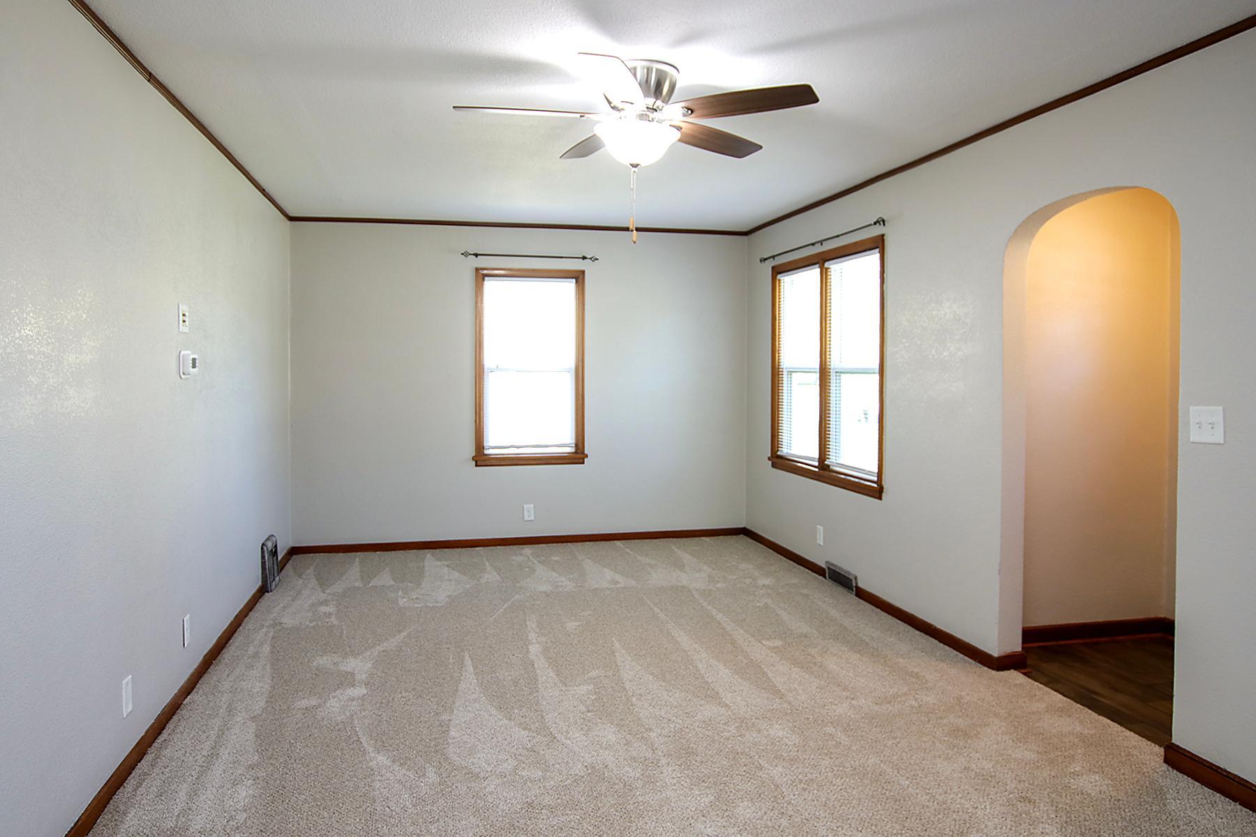 426 Main Street Stewart, MN 55385 - Photo 3 of 27