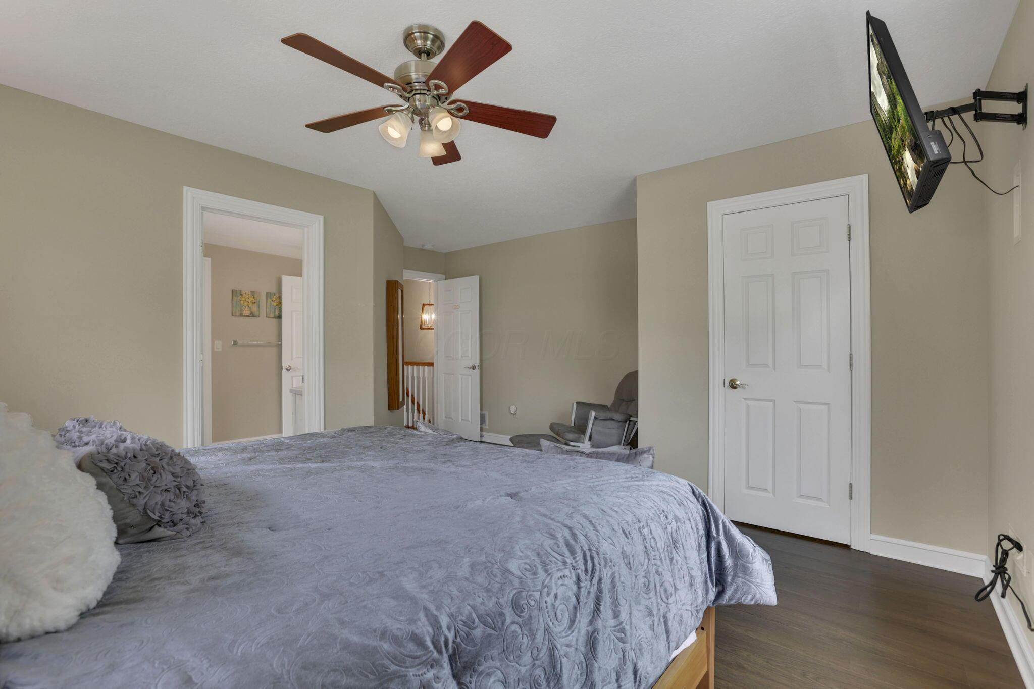 7341 Hollow Road Southwest Pataskala, OH 43062 - Photo 47 of 102 Bedroom 2
