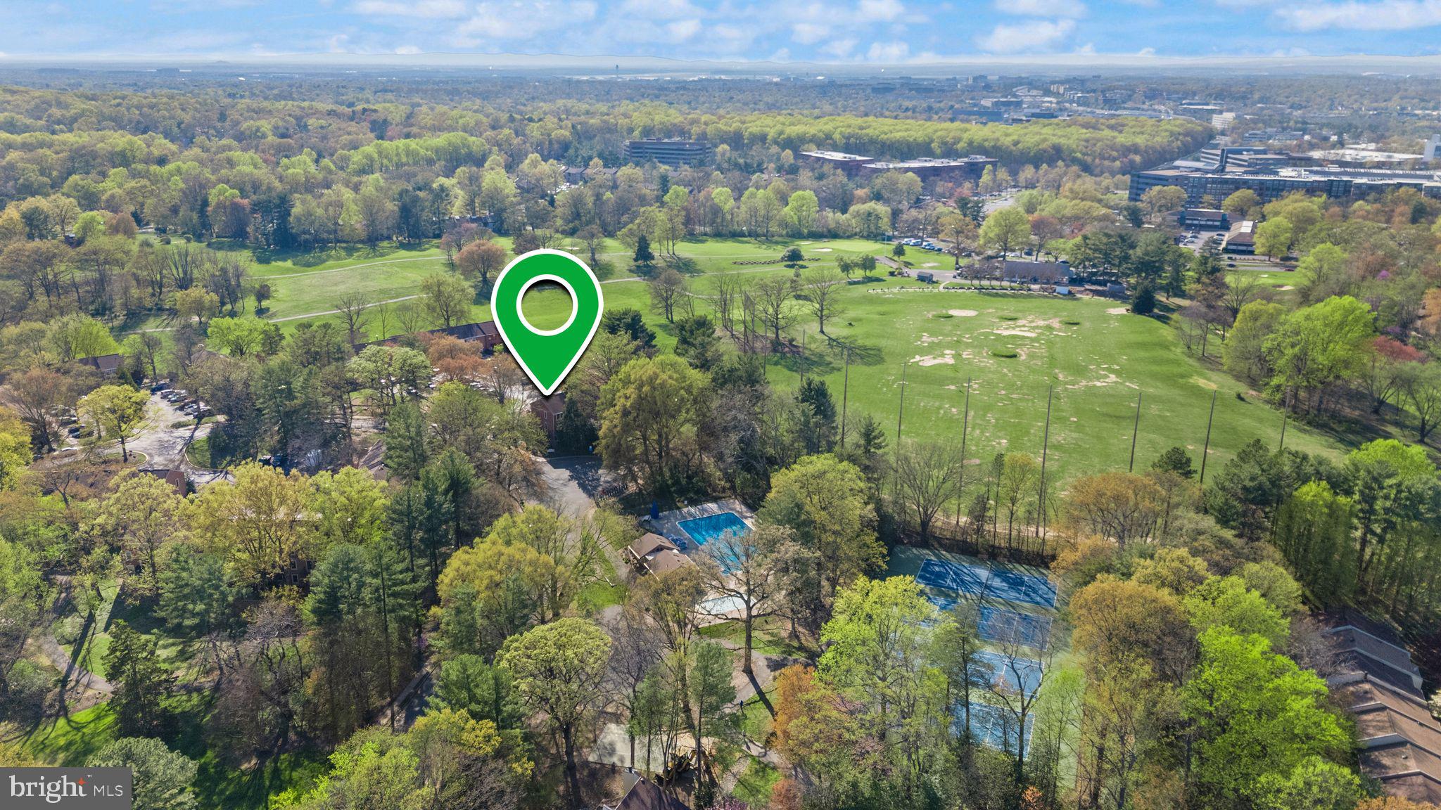 2212 Golf Course Drive Reston, VA 20191 - Photo 49 of 49 a view of a city