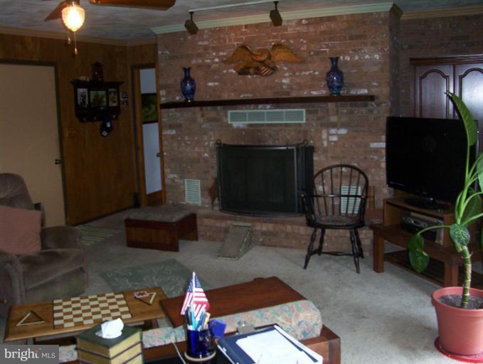 1924 Ednor Road Silver Spring, MD 20905 - Photo 20 of 30 Family Room